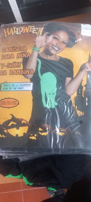 Vendo t-shirts do halloween