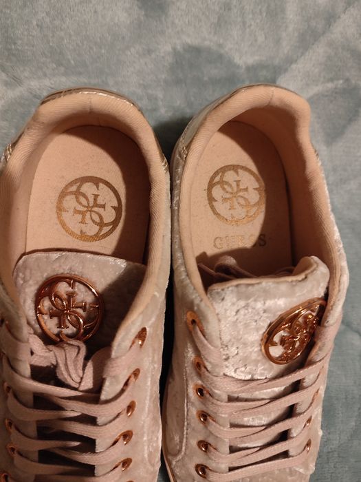 Sapatilhas rosa seco em veludo