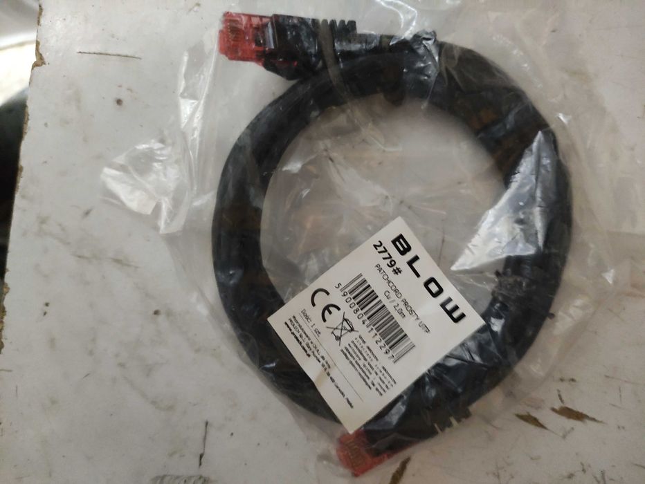 kabel do komputera i Internetu