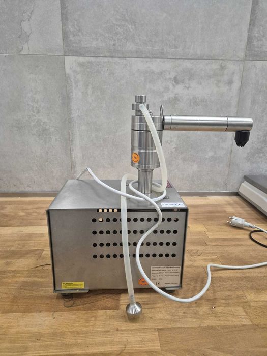 Automat do ubijania śmietany Sanomat Mini Bako S