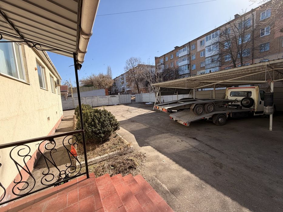 Продажа базы ~900 м2 район Николаевка.
