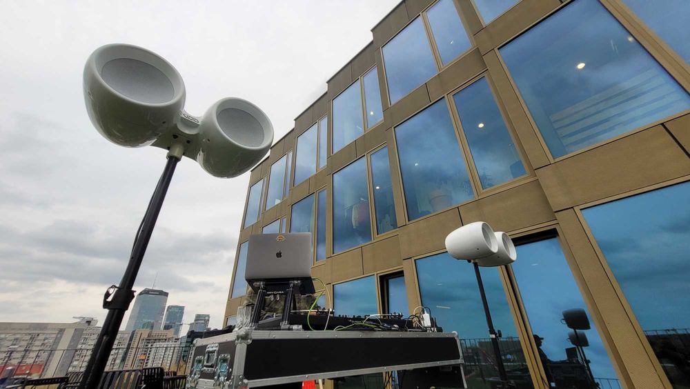 DJ, DJe obsługa imprez - nagłośnienie, oświetlenie - wynajem