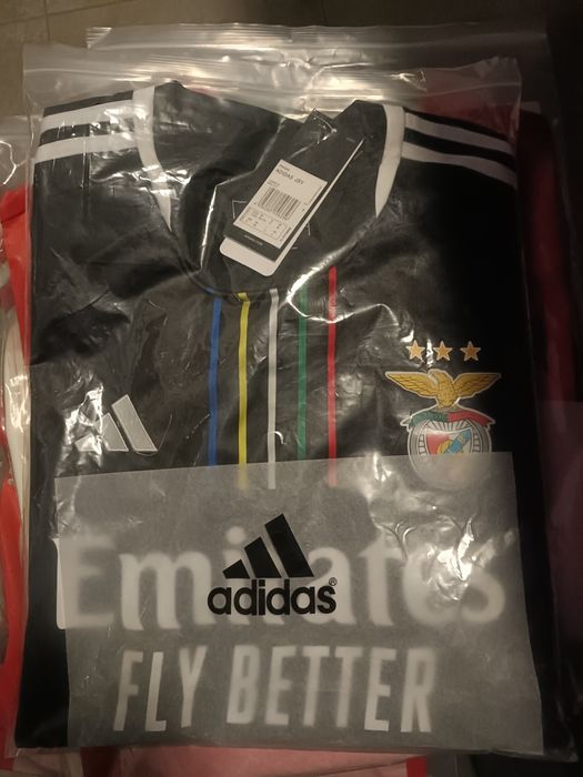 Camisola Preta Benfica M