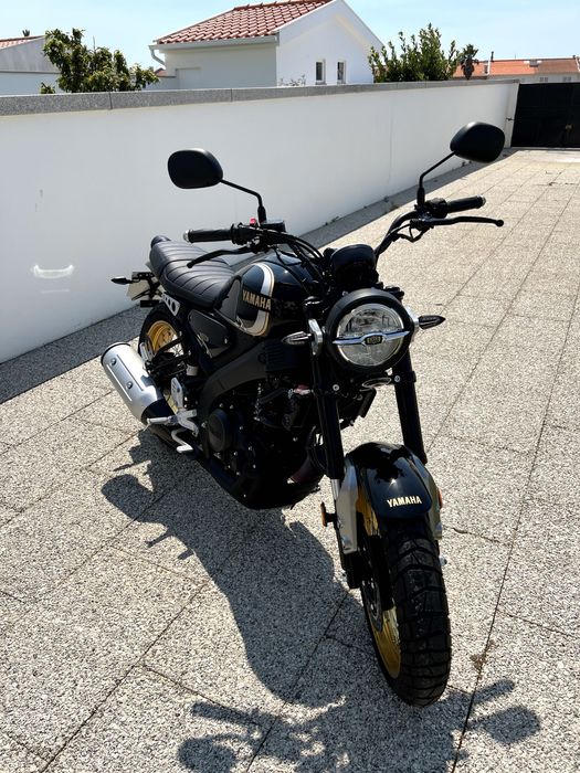 Yamaha XSR 125 Legacy - 2025. Extras Originais!