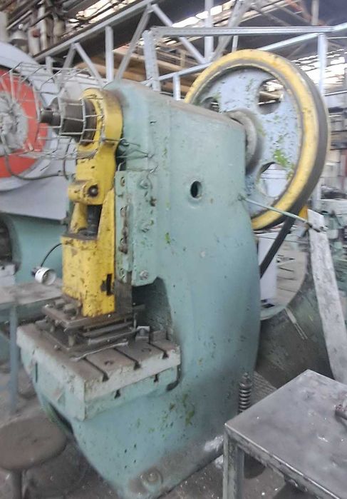 Пресс механический К-117 усилие 100т.