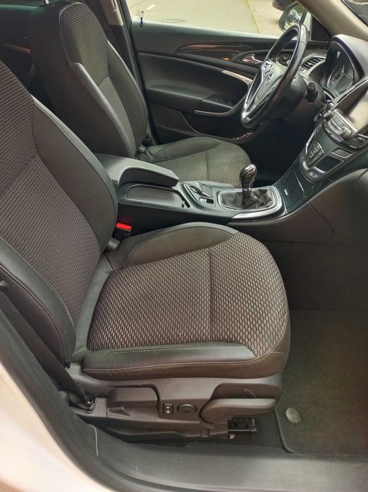 Opel Insignia 2015р   Дв-2,0 (163к.c.) Діз. КПП-мех-6.