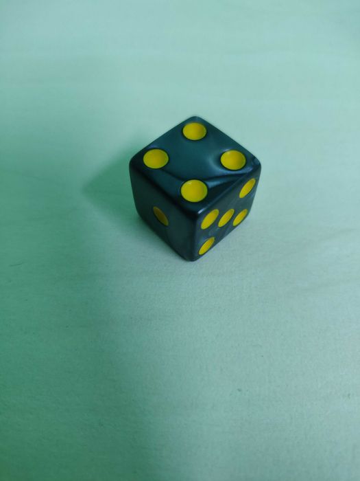 Игральные кости акриловые
