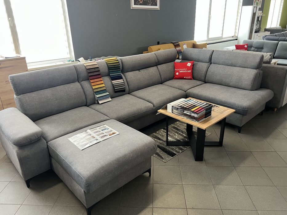 Nowoczesna podkowa do salonu !!