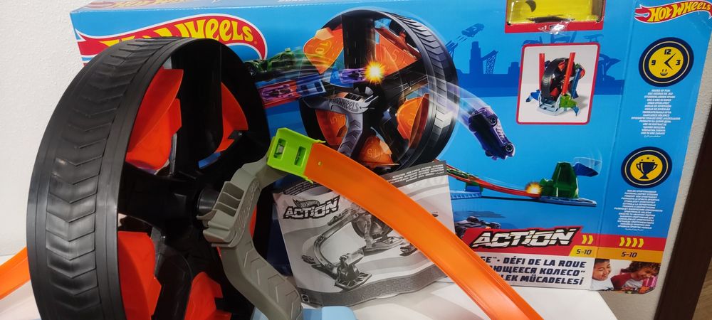 Б/в Трек Hot Wheels Action Вертиколо Кругове протистояння (GJM77)