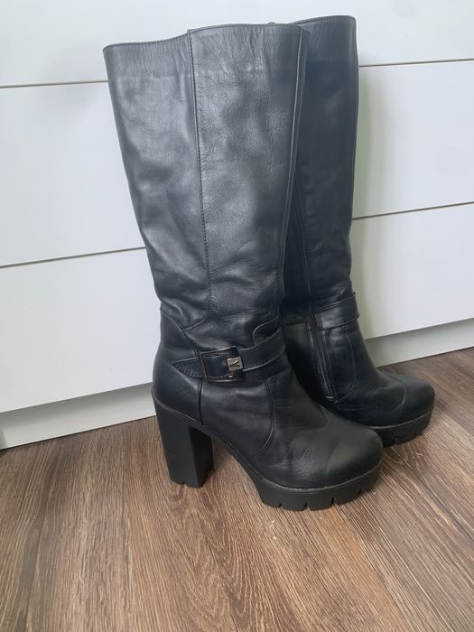 Зимові шкіряні чоботи 38 розмір