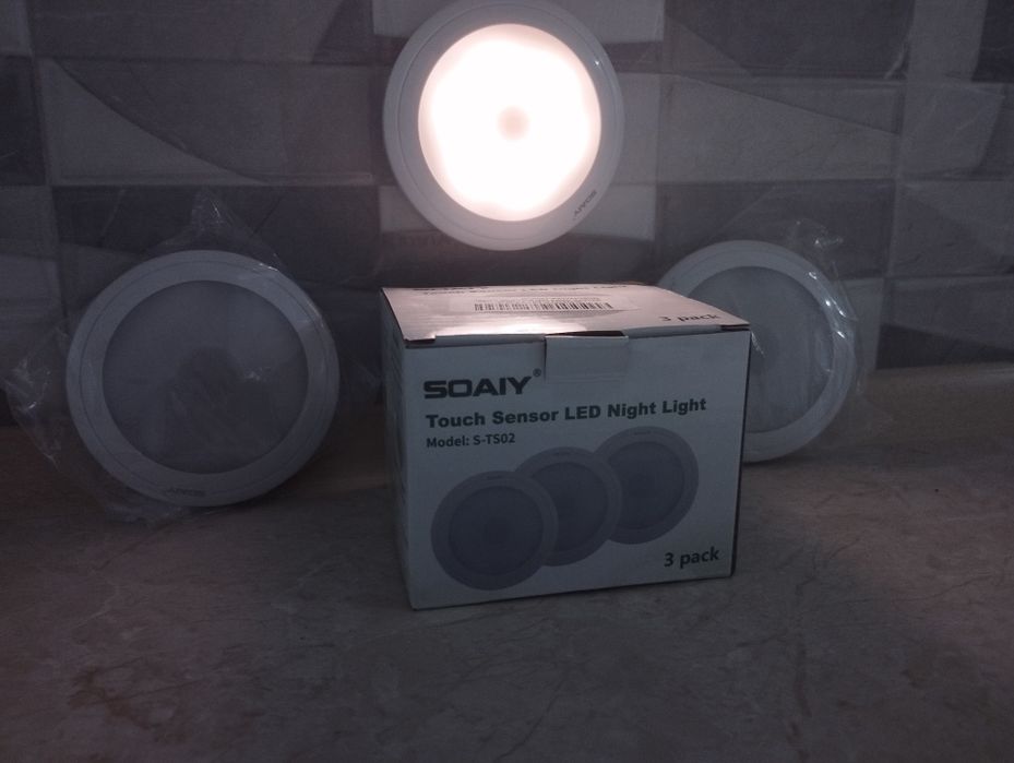 Світлодіодне сенсорне світло