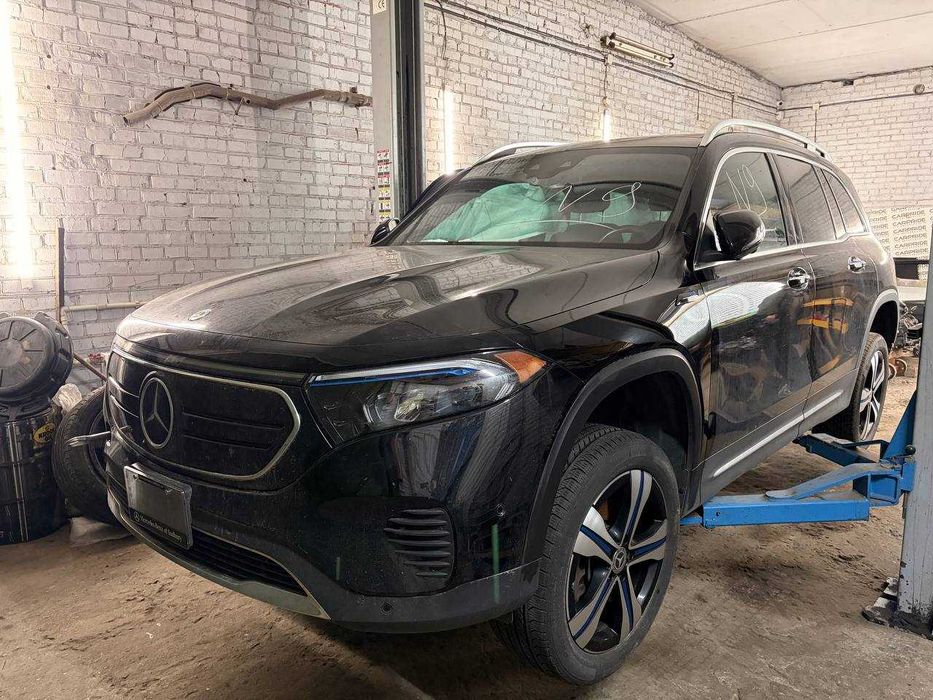 Разборка, розбір Mercedes-Benz EQB 350 X243 2022 року Шрот, Запчастини