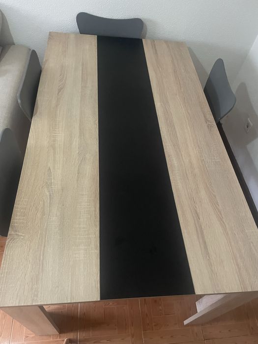 Mesa jantar com 4 cadeiras
