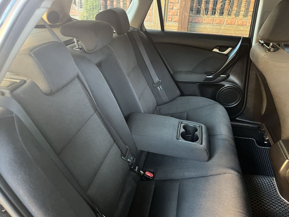 Honda acord 8 європа