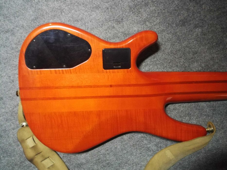 Baixo Fretless Lined Yamaha TRB 6P 1ª ger.