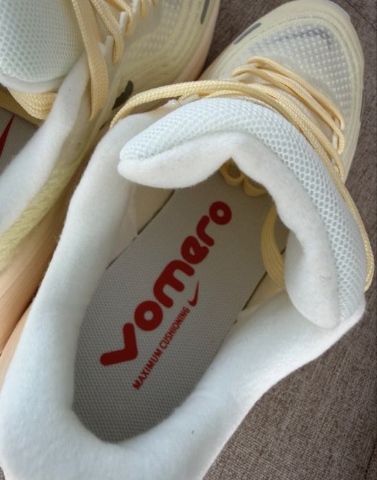 Nike vomero plus - size 38