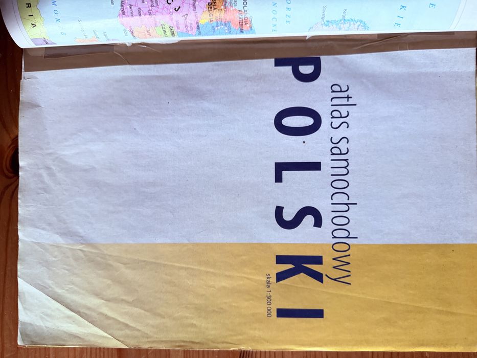 Zestaw Retro: Atlas Samochodowy Polski + Bezpłatna Mapa K2 (Lata 2000.)
