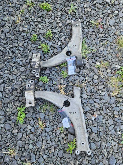 Ричаг Стабілізатор Volkswagen Passat B6