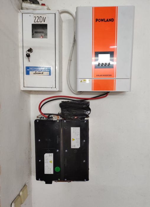 Безперебійне живлення  на 3,5 квт,  35000 грн !