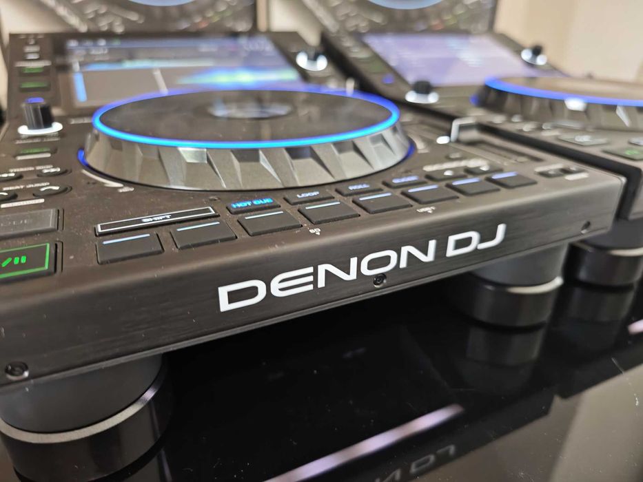 Leitores Denon SC6000 - usados como novos