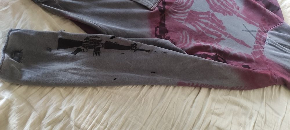 Bluza DIY handmade ręcznie wykonana kaptur hoodie spray malowana y2k