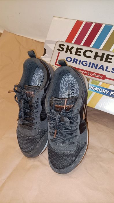 Ténis skechers como novos n35