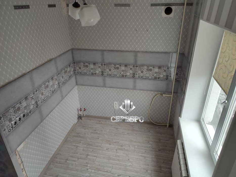 Продаж однокімнатної квартири загальною площею 37,44 кв.м