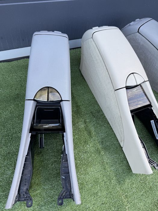 Підлокітник  Mercedes W211