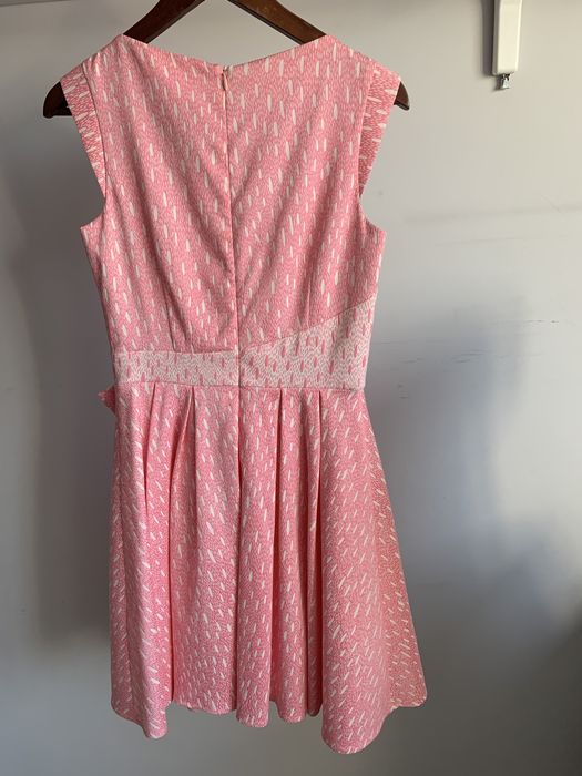 Simple koktajlowa różowa 36 nowa