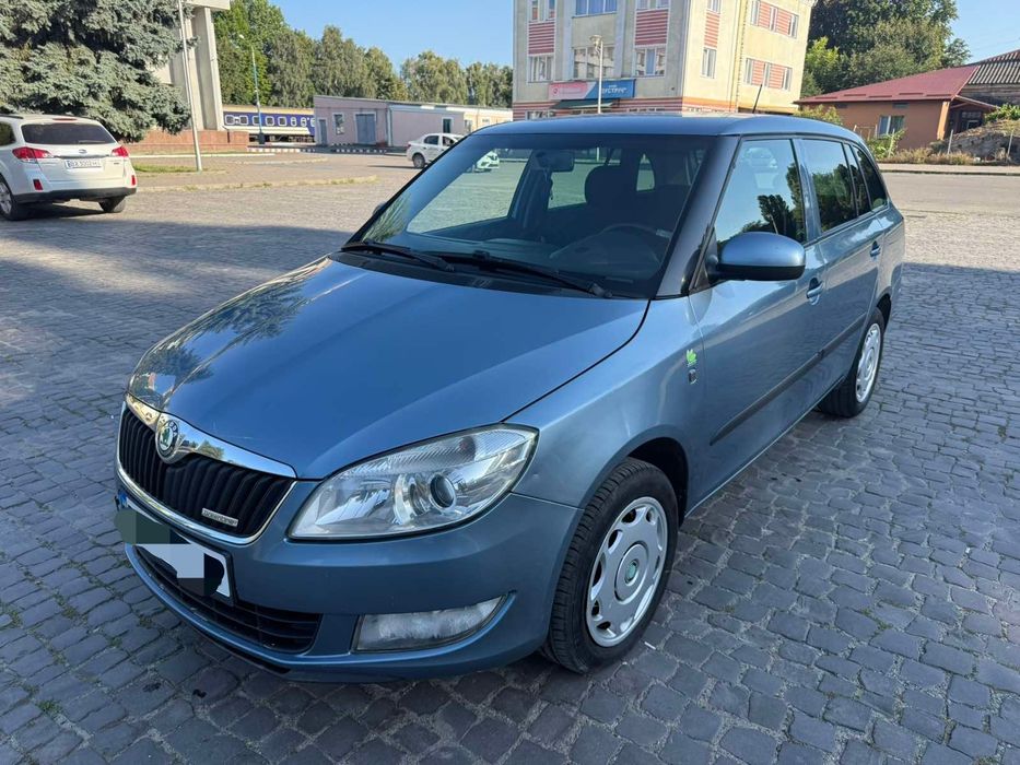 Оренда авто Skoda Fabia Roomster 2800 грн/тиждень