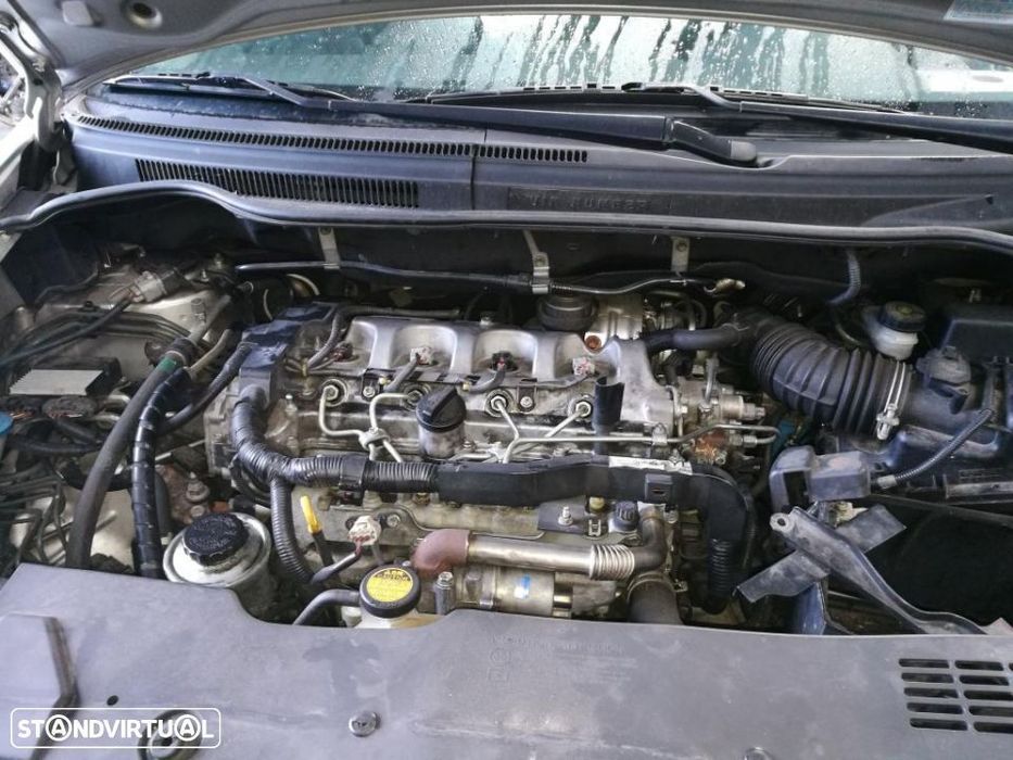 Toyota corolla verso 2.0 d4d de 2006 para peças