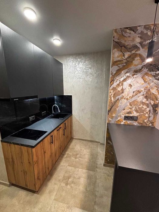 Квартира з новим ремонтом в сучасному ЖК на Таїрова. Готова до життя.