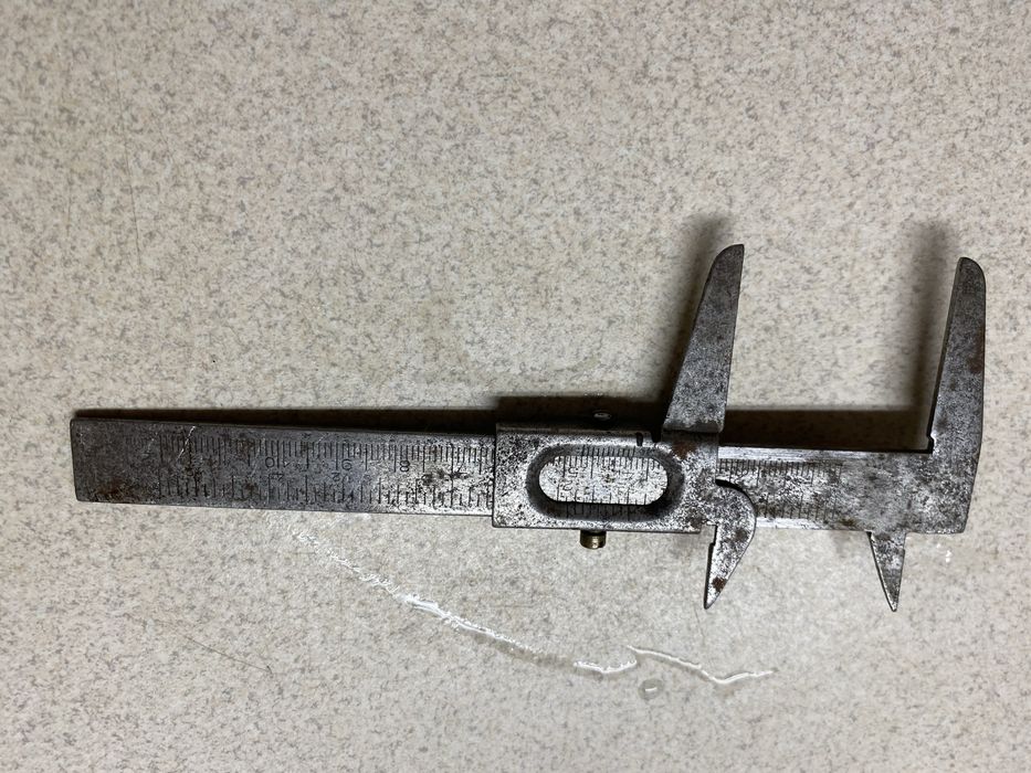 Suwmiarka stara PRL sprawna