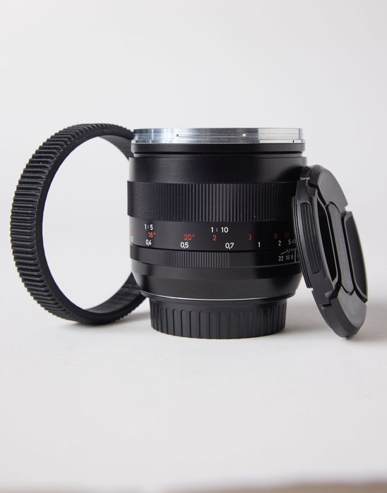 Carl Zeiss Makro-Planar T* 50mm F/2 ZE (for Canon EF)