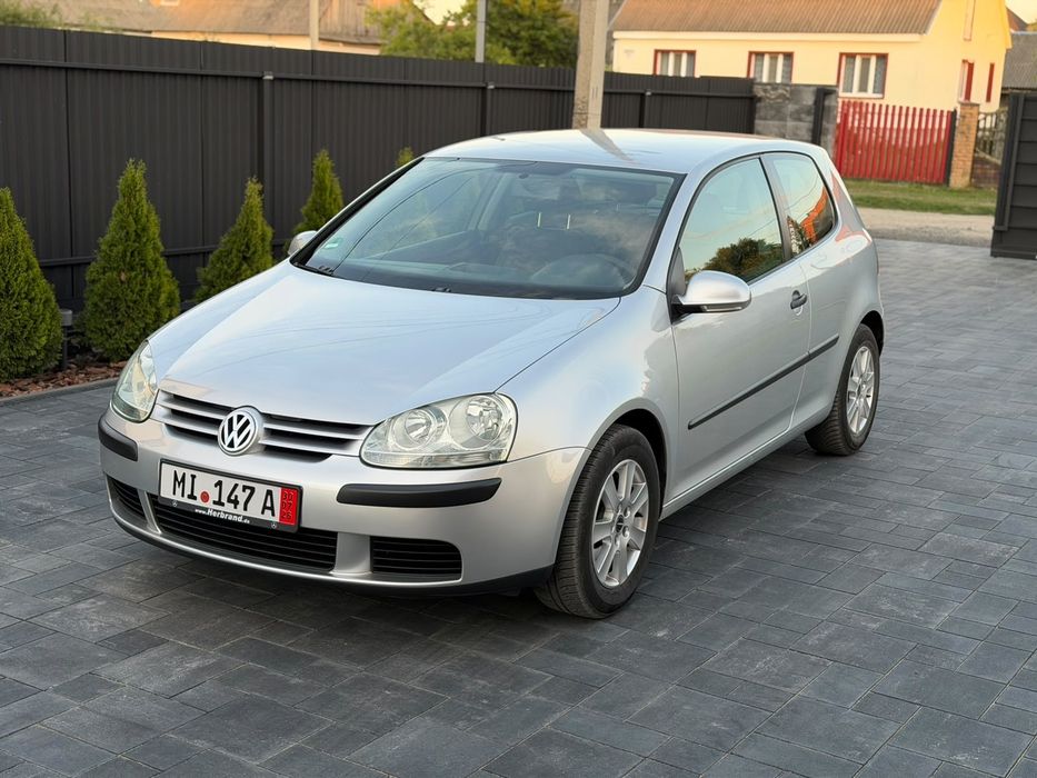 Розмитнений Golf 5