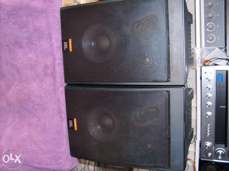 Colunas JBL Control 5