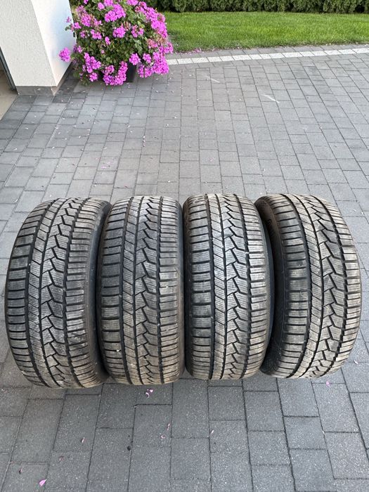 Opony zimowe Continental 235/40R19