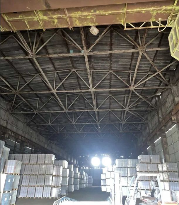 Здається комерційне виробниче приміщення загальною площею 2139 кв.м.