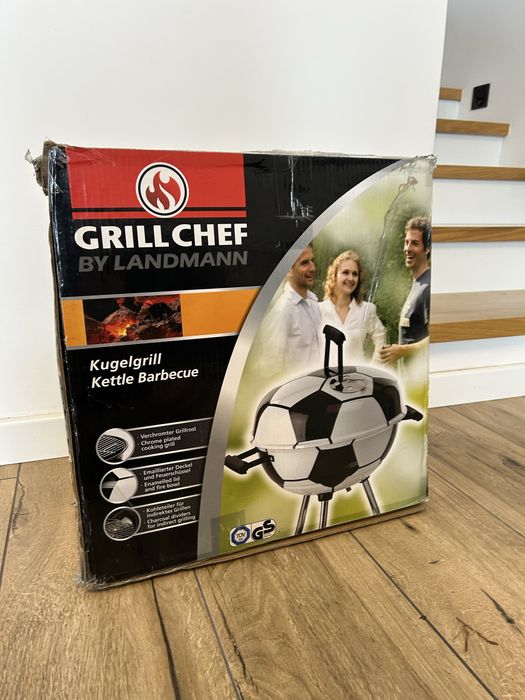Grill Węglowy Na Kółkach Piłka Grill Chef Landmann