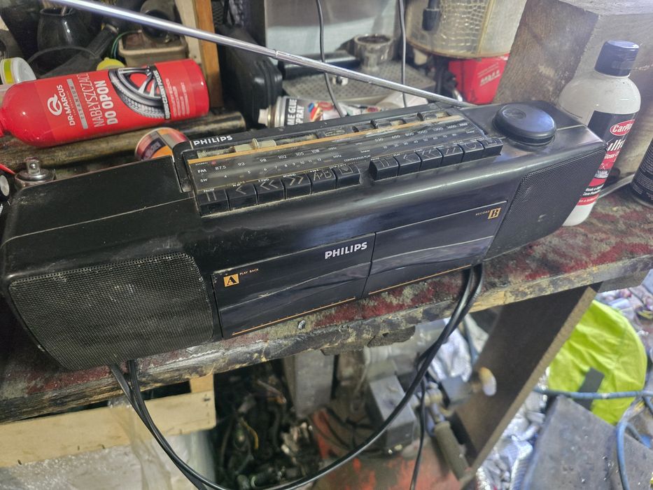 Radiomegnetofon Radio Jamnik Philips Panasonic 2szt