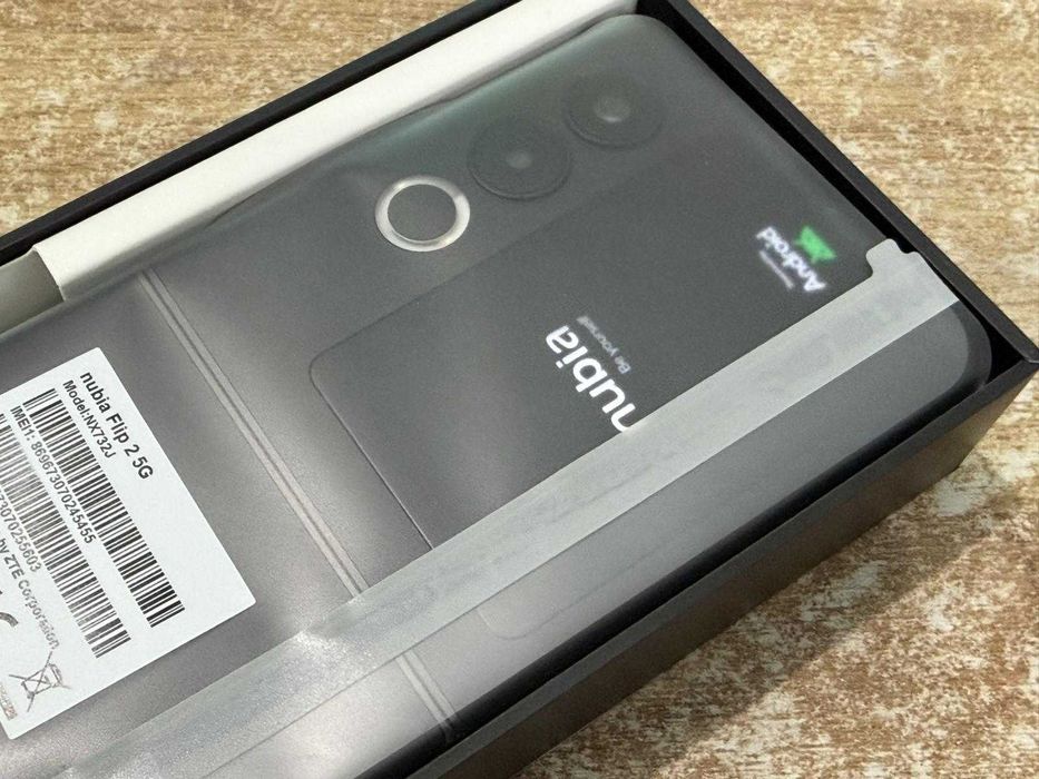 Telefon Nubia Flip 2 5G 8/256GB /Plus