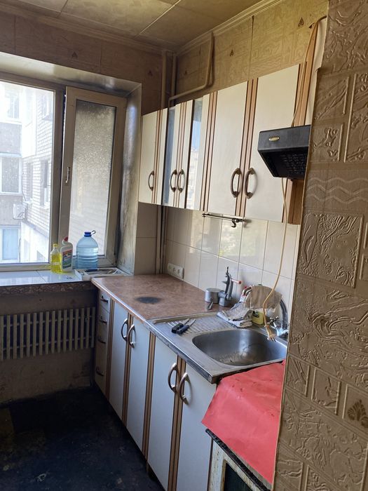 Продам 3к квартиру на проспекте о Поля ( Кирова) Днепр
