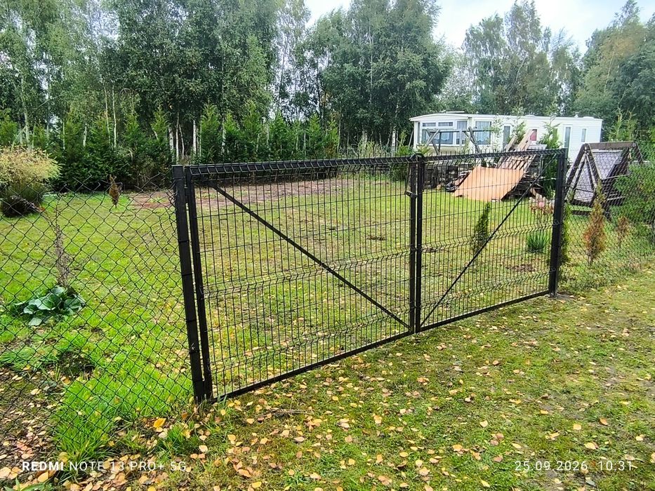 Dzialka nad morzem  Karwia