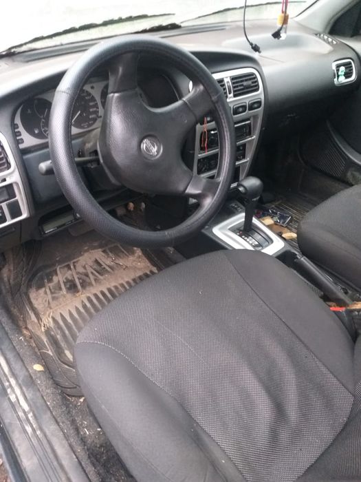 Продам Nissan. Не на ходу