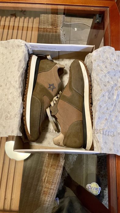 Ténis marca CUBANAS tam 38