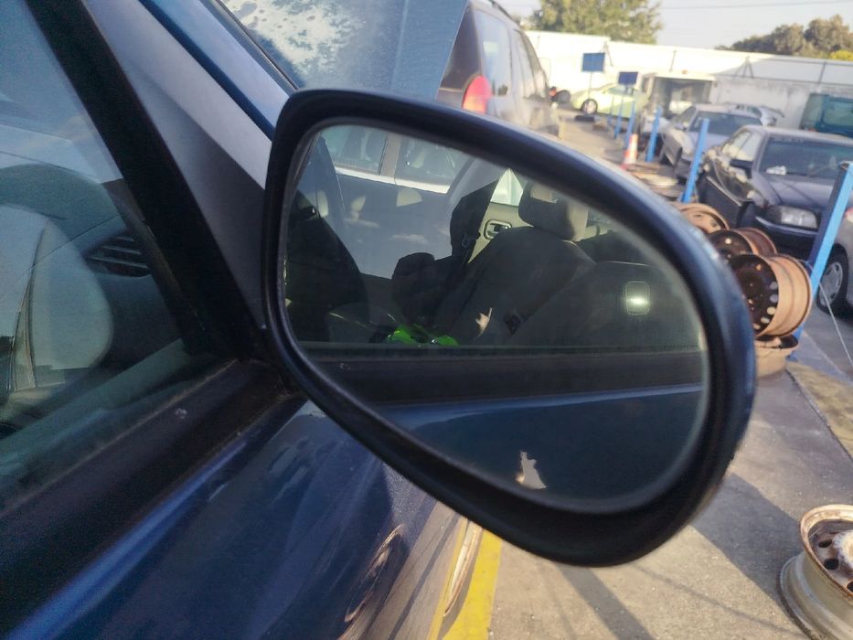 Retrovisor / espelho direito NISSAN Almera II Hatchback (N16)