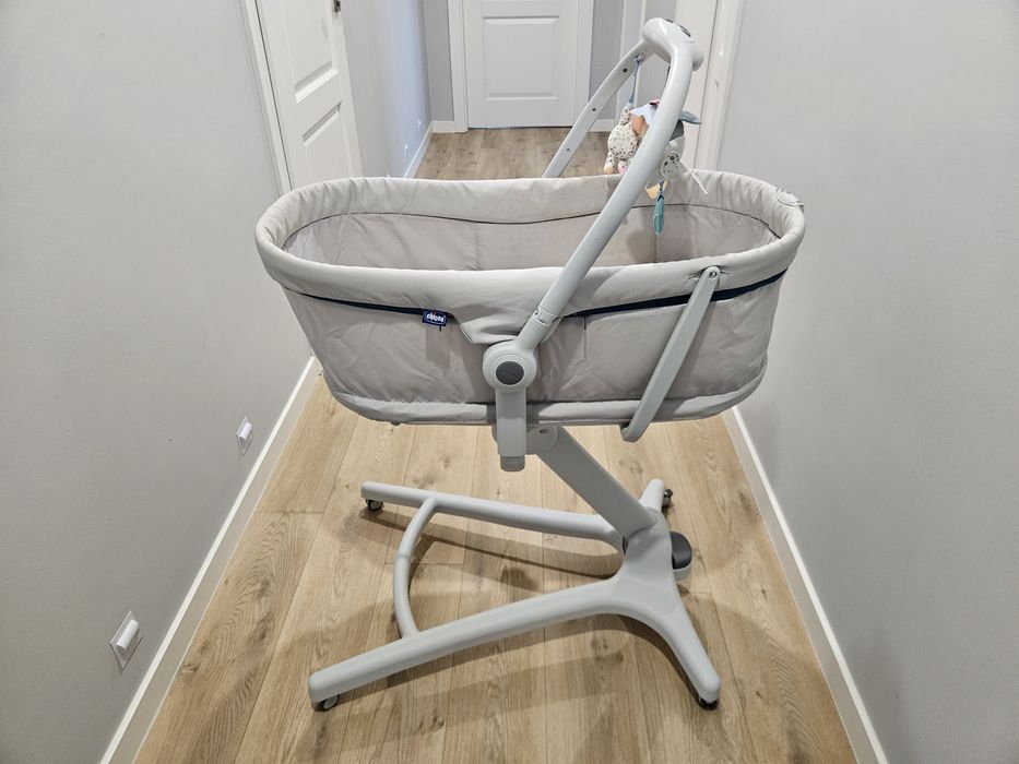 Chicco Baby Hug 4w1 + Materac