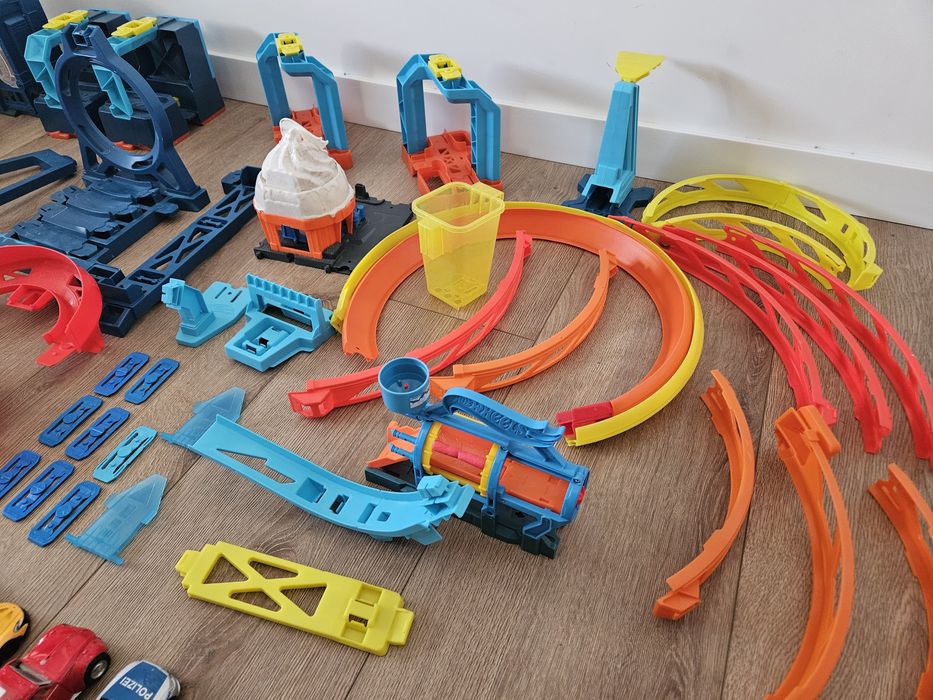 HOT WHEELS, track builder, 6-12 lat