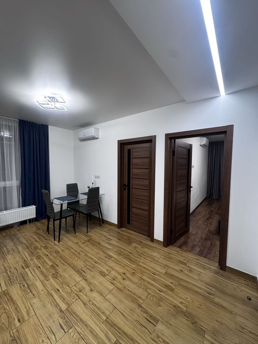 Продам квартиру Варшавський Плюс 70м 2к Виговського Змієнка Олеся