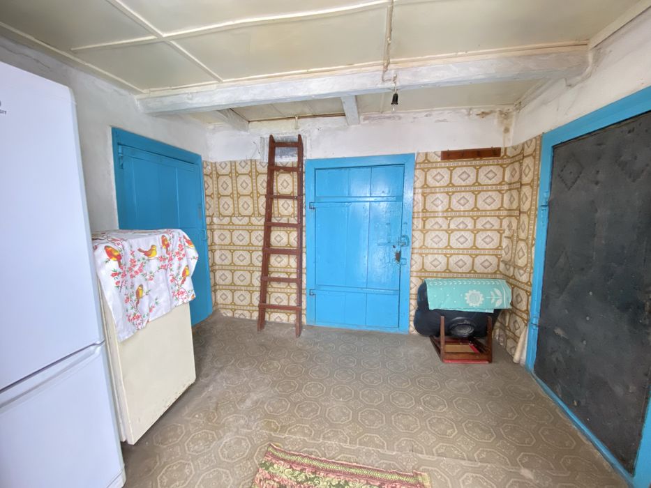 Продаж будинку с Фурси